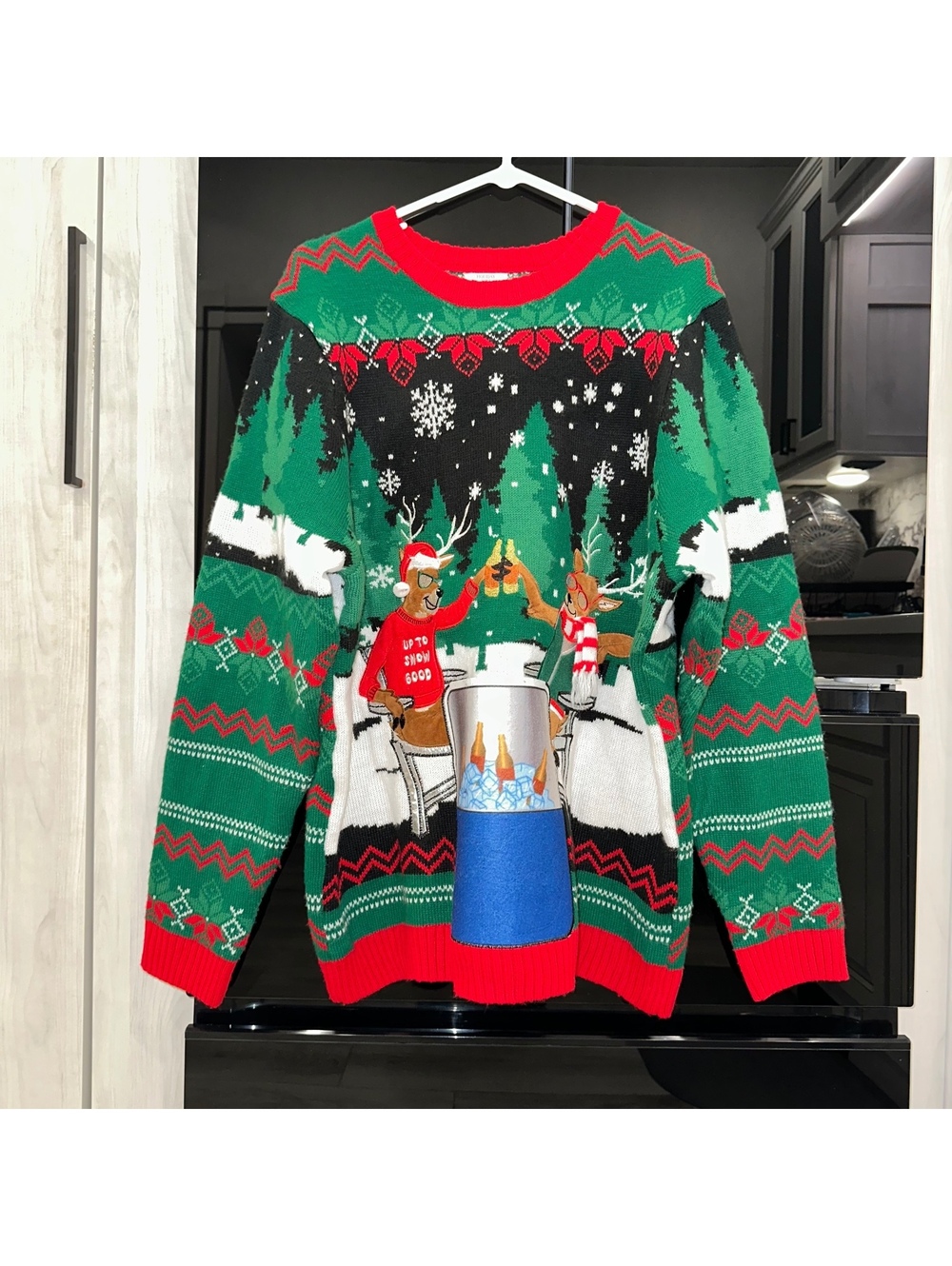 Holiday Time XL Christmas Ugly Sweater Skiing Reindeer Snowflakes Retro Knit
